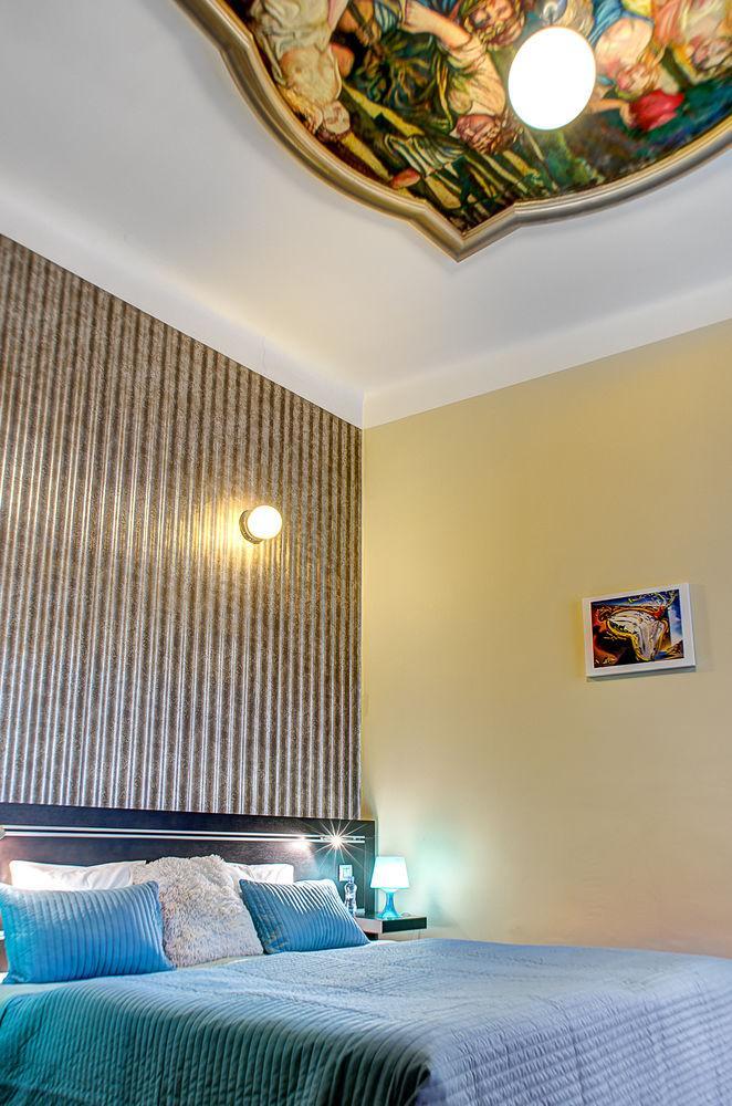 Art House By Adrez Apartament Praga